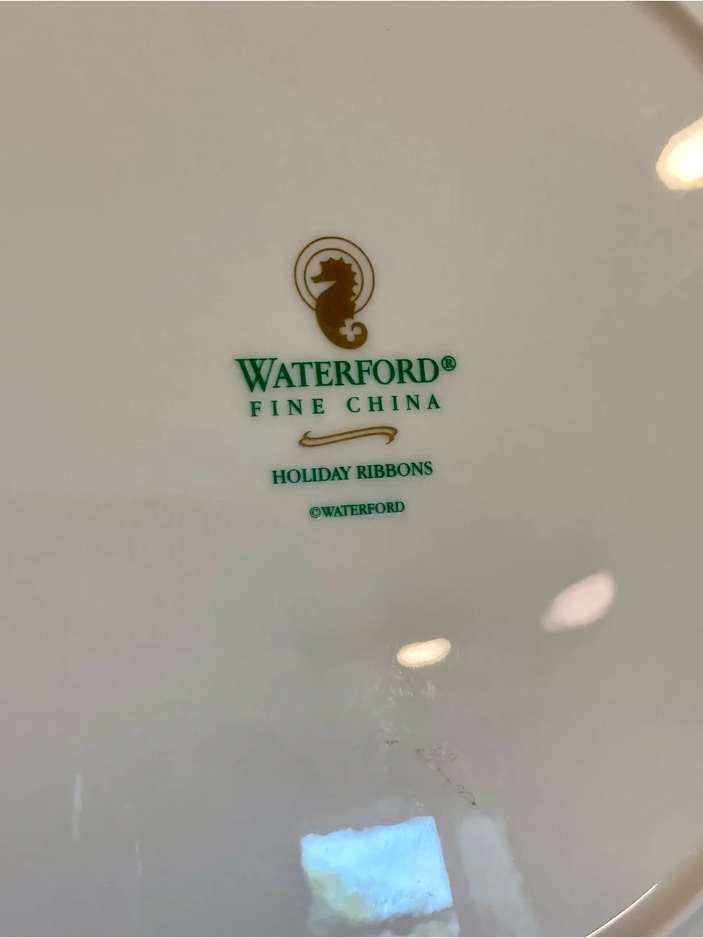 4 Dinner Plates Waterford Fine China Holiday Ribbons Christmas Plates